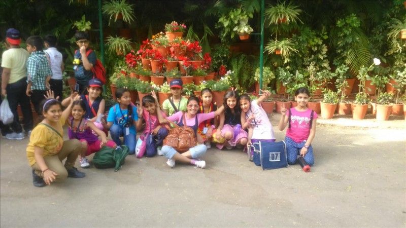 school tour